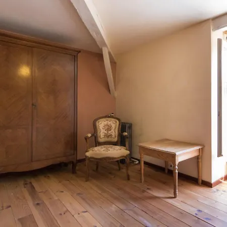 Holiday home Heritage In Chaleix With Garden Chalais (Dordogne)