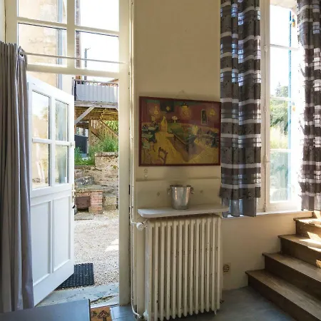 Holiday home Heritage In Chaleix With Garden